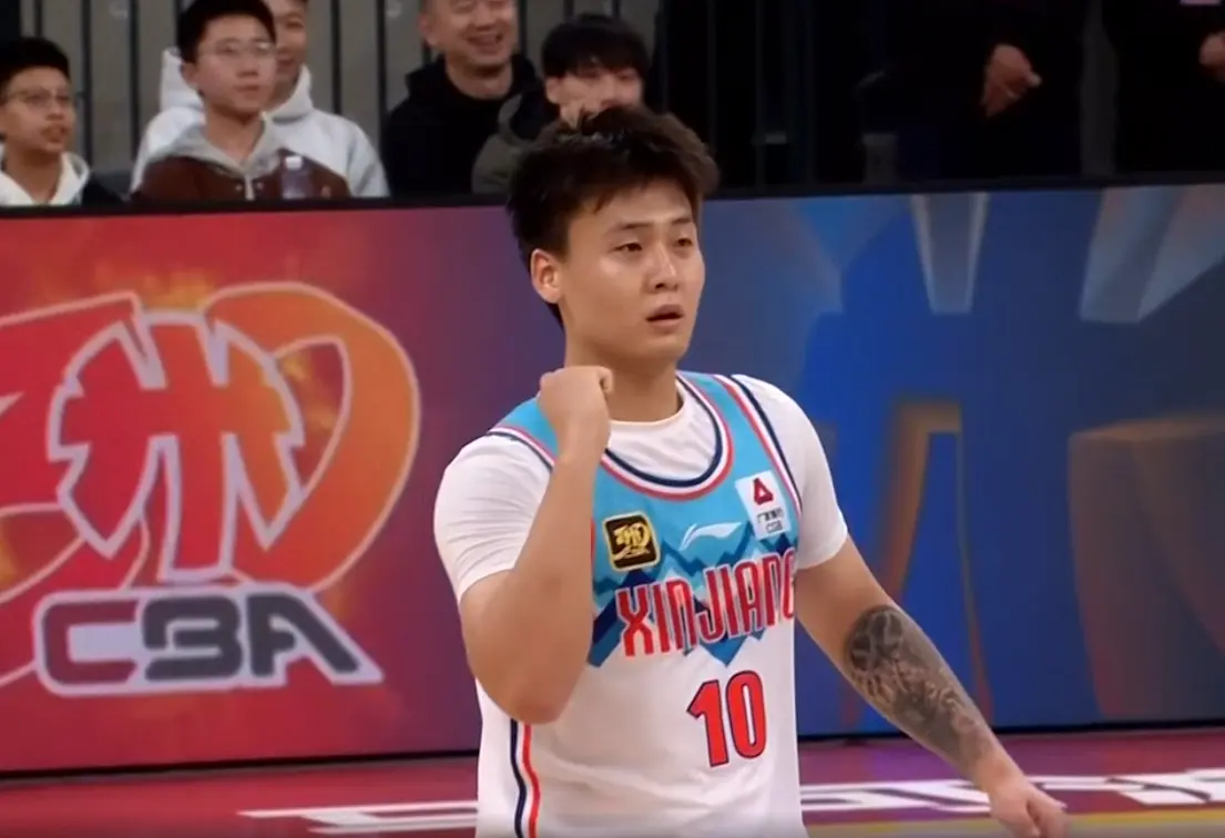 低出勤率显, 其中, 而赵睿的加