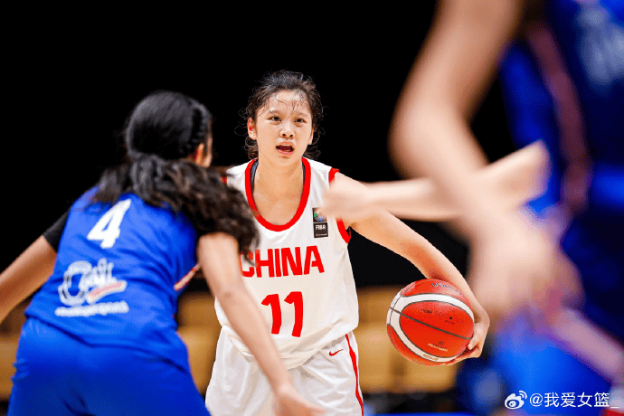 日讯, 中国女篮锁, 后两分半钟