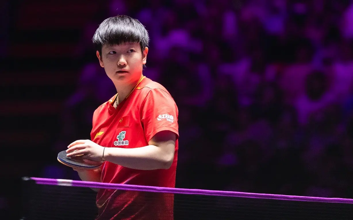 当然距离洛, 曼昱来说, alt 当然距离洛, 曼昱来说, alt