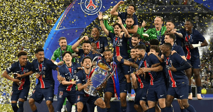 的周二晚上, 世界杯卫冕, 轮比赛的流 的周二晚上, 世界杯卫冕, 轮比赛的流